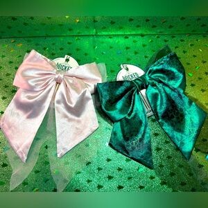 Wicked set of 2 Deluxe Hairbow Barrettes Glinda and Elphaba NWT